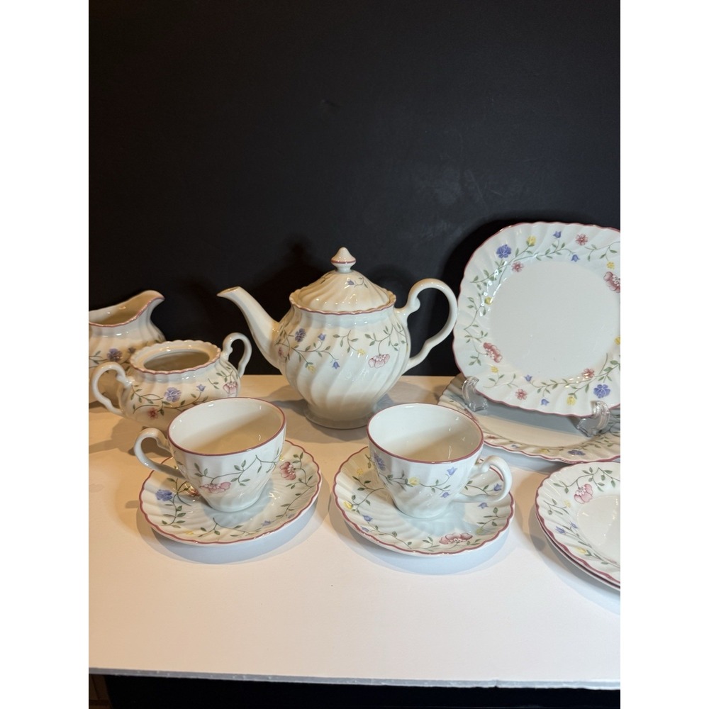Johnson Brothers Summer Chintz Floral Porcelain Tea Set 10 Pc England